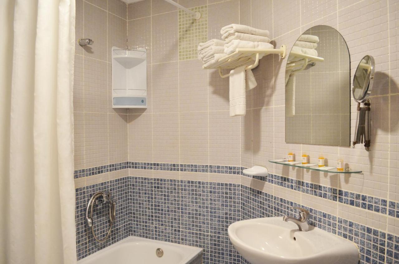 Hotel Manantiales Torremolinos Ngoại thất bức ảnh